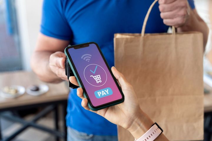 Online Payment Systems for Small and Mid-Sized Business: Learn Gateway Features, Integration Strategies and Payment Security Tips