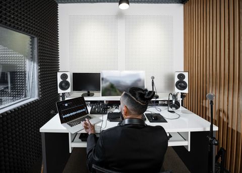 Sound Proofing Techniques Guide: Explore Noise Reduction Methods, Installation Tips, Acoustic Insights, and Soundproofing Basics