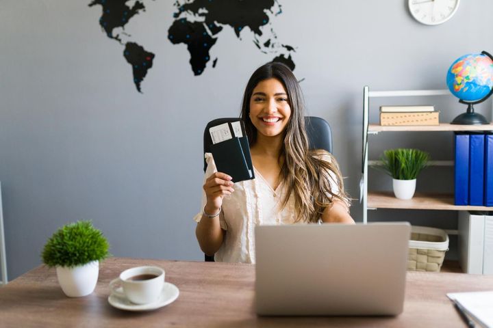 Travel Visa Application Guide: Learn Visa Basics, Required Documents, Application Insights & Travel Preparation Tips