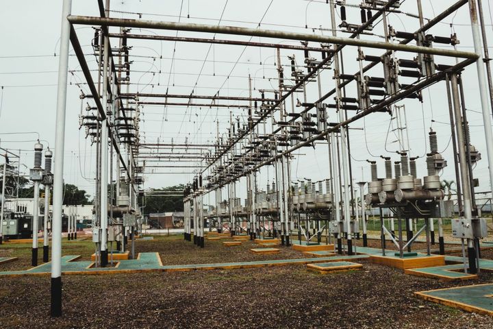 Electric Grid Systems Guide: Learn Power Distribution, Insights, and Detail