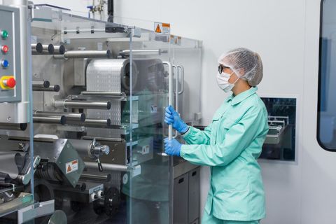 Lab Sterilization Methods and Laboratory Safety Standards Explained: Learn Decontamination Processes, Workplace Safety Tips, Equipment Handling Advice, and Regulatory Basics